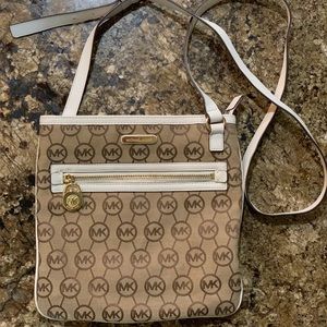 Michael Kors Crossbody